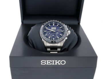 Seiko Astron SSE147J1