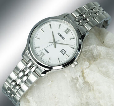 SEIKO QUARTZ Neo Classic SUR711P1