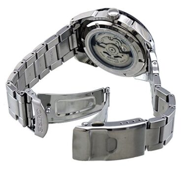 SEIKO 5 Sports SRP745K1