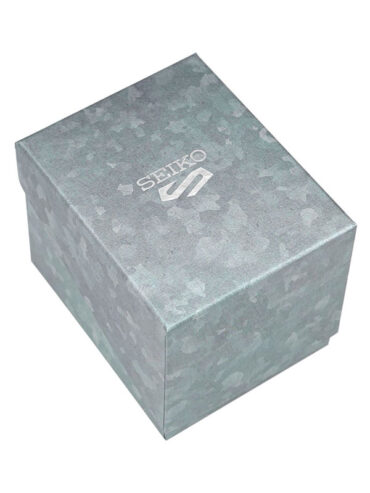 Seiko 5 Sports SRPD65K1 Box