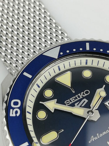 Seiko 5 Sports SRPD71K1