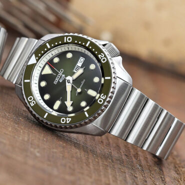 Seiko 5 Sports SRPD75K1