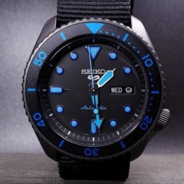 Seiko 5 Sports SRPD81K1