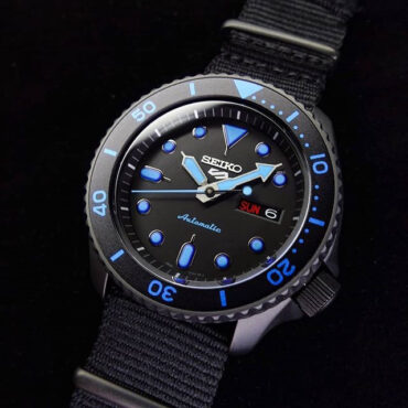 Seiko 5 Sports SRPD81K1