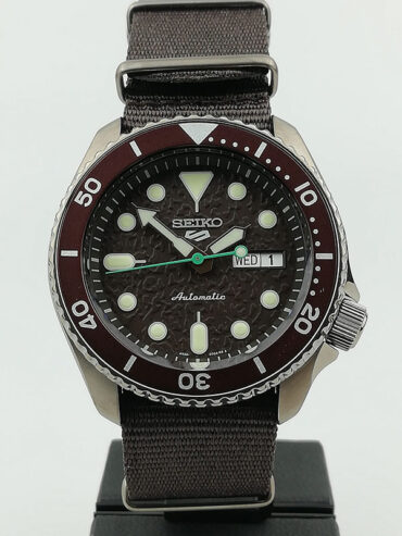 Seiko 5 Sports SRPD85K1