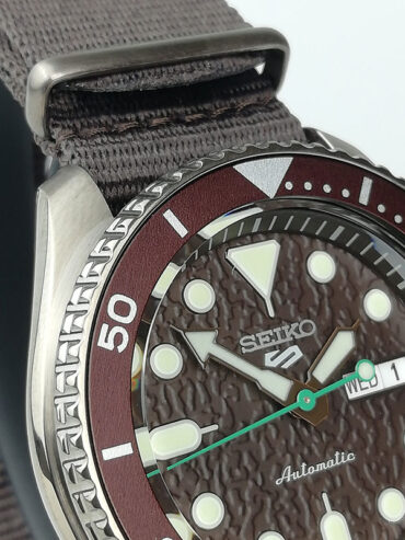 Seiko 5 Sports SRPD85K1