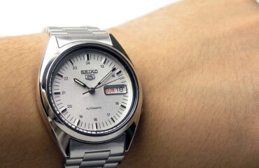 SEIKO 5 Automatic SNXF09