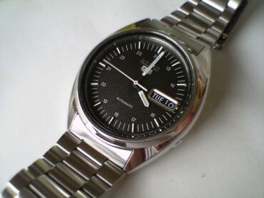 Seiko 5 Automatic SNXF11