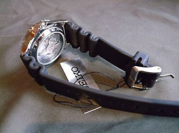 SEIKO 5 Sports SNZF27K2