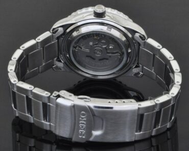 SEIKO 5 Sports SNZH51