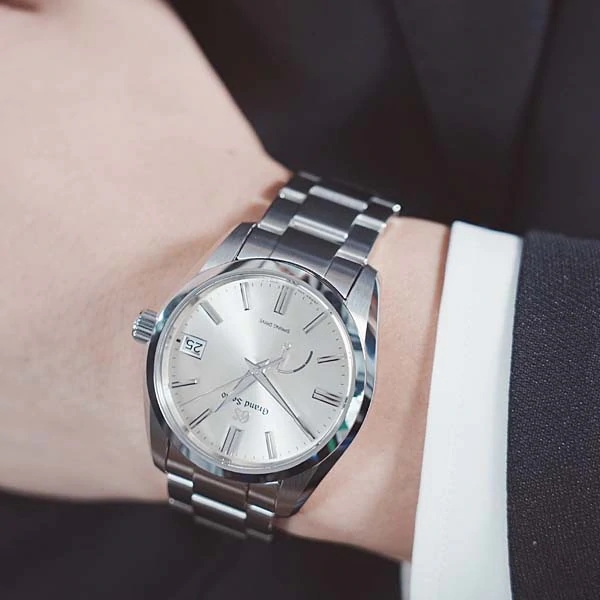 GRAND SEIKO SBGA437 - SWING WATCH Indonesia