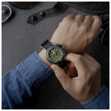Orient RA-AC0N03E