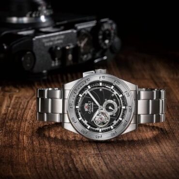 Orient RA-AR0201B