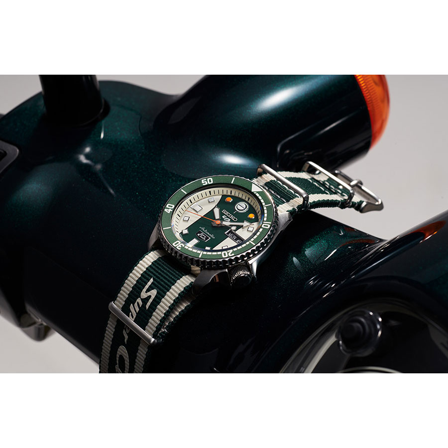 Seiko 5 Sports SRPJ49