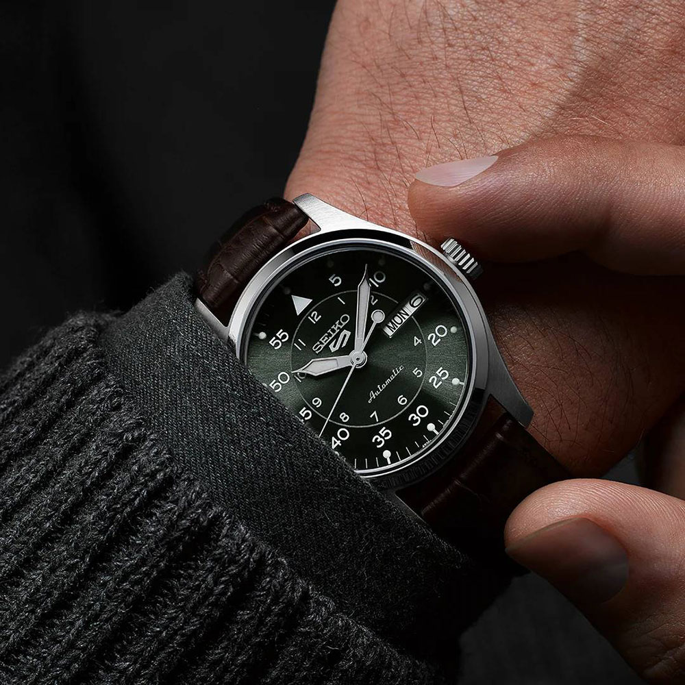 Seiko 5 Sports SRPJ89