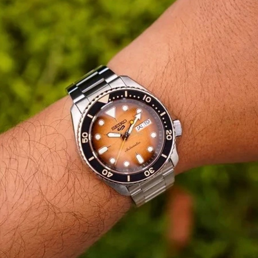 Seiko 5 Sports SRPL45